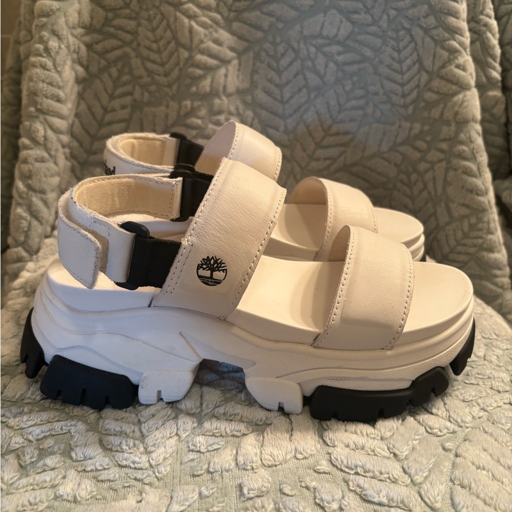 Timberland White and Black Women's Sandals